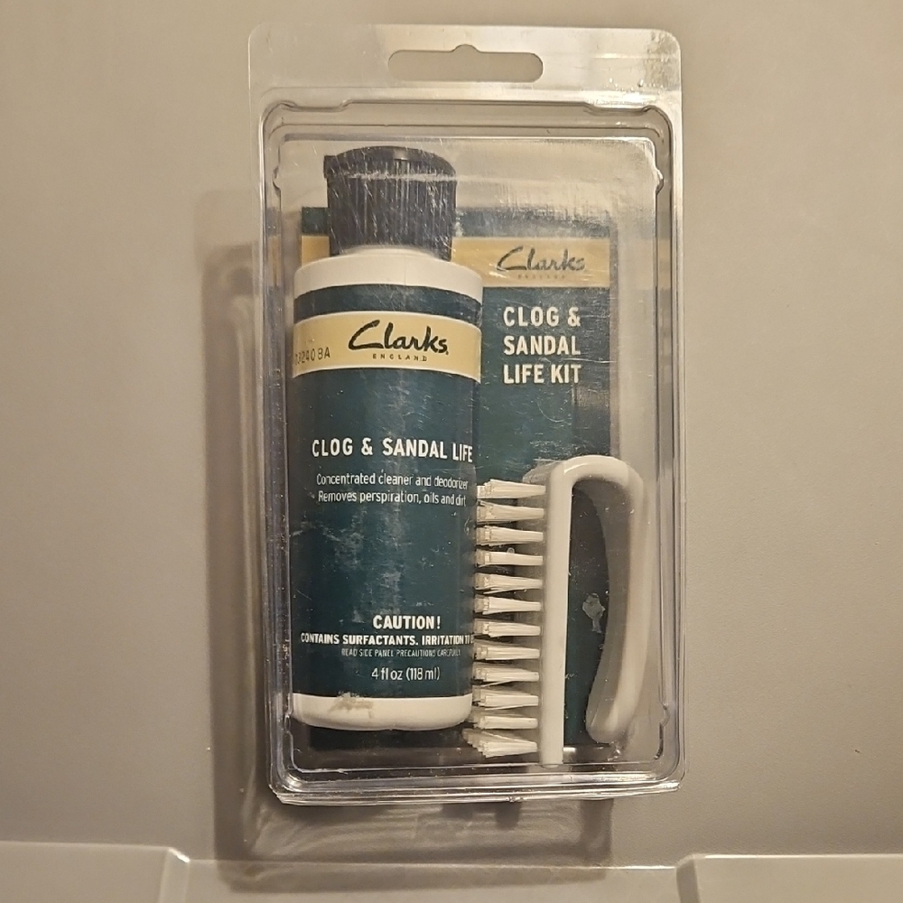 Clarks Shoe Care Kit with Cleaner and Brush